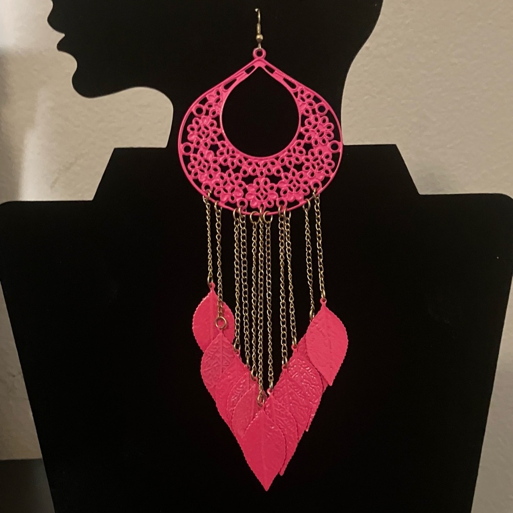 Elegant Pink Dangle Earrings with chains